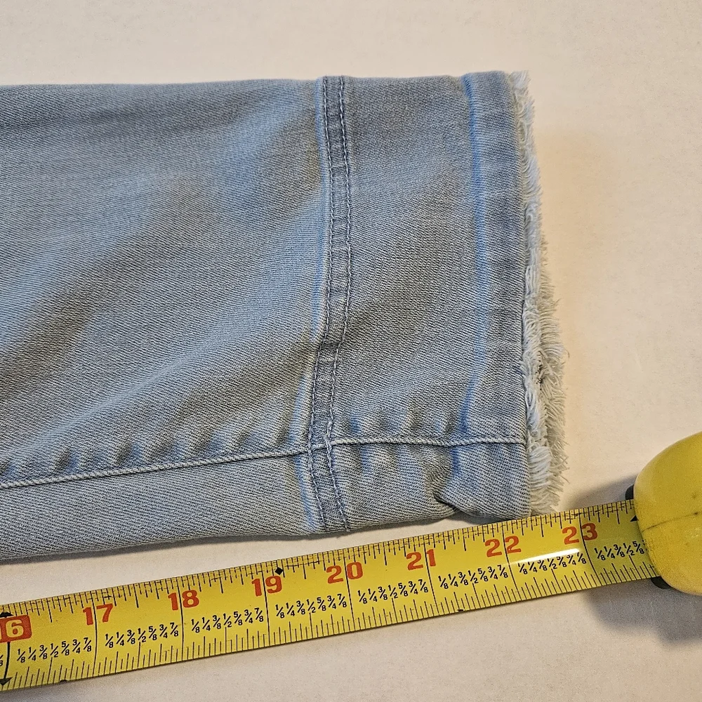 J Jill Authentic Fit crop light stone wash, frayed hem, straight leg, size 12 - Picture 9 of 15